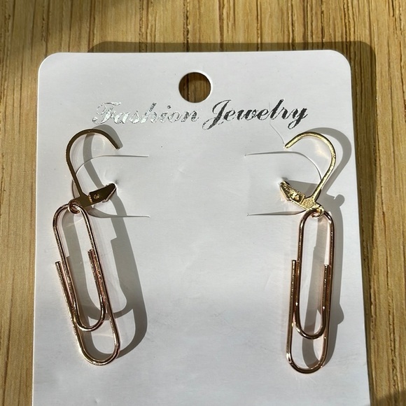 Paperclip Gold Drop Earrings - Picture 8 of 13
